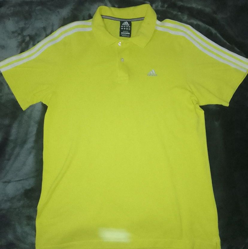 camisa adidas climate florescente linda - manga curta adidas