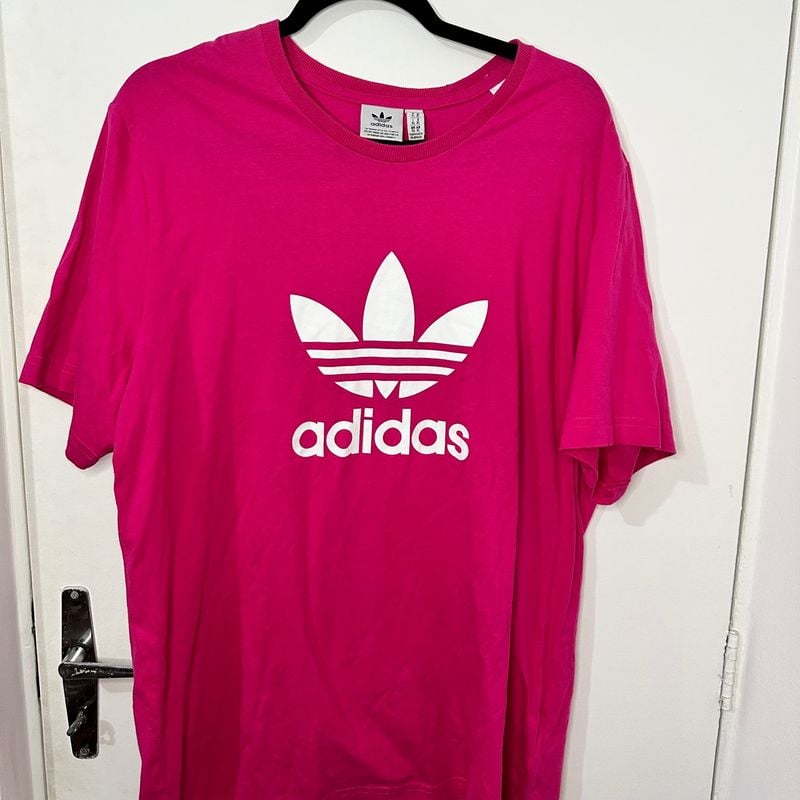 Blusa rosa 2024 masculina adidas