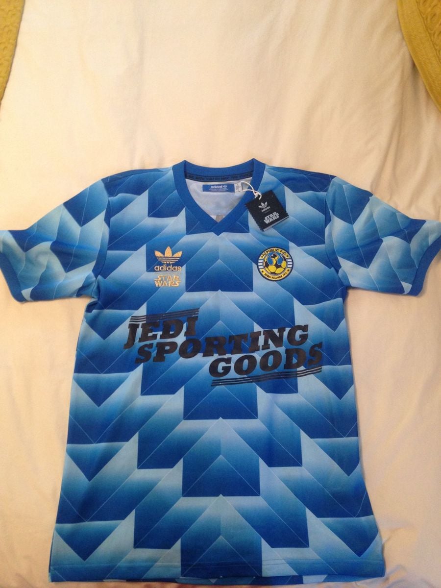 camiseta star wars adidas