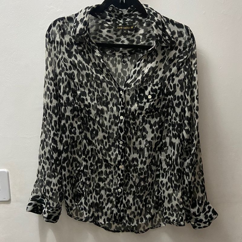 Camisa Animal Print | World Fashion Usado 104864446 | enjoei