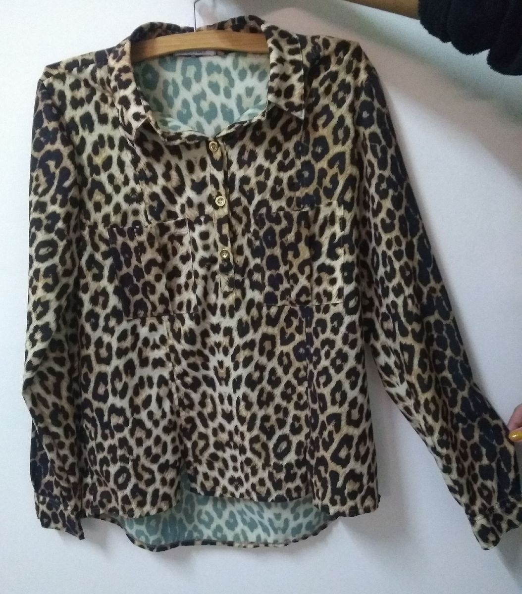 camisa animal print - blusas caramelo