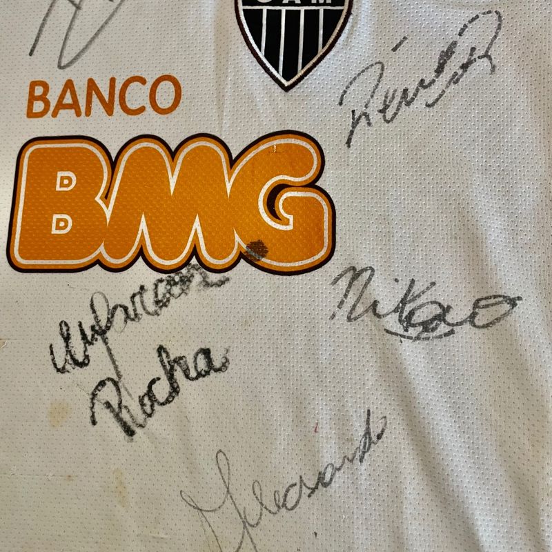 Camisa Atlético Mineiro – Autografada pelo Ronaldinho Gaúcho