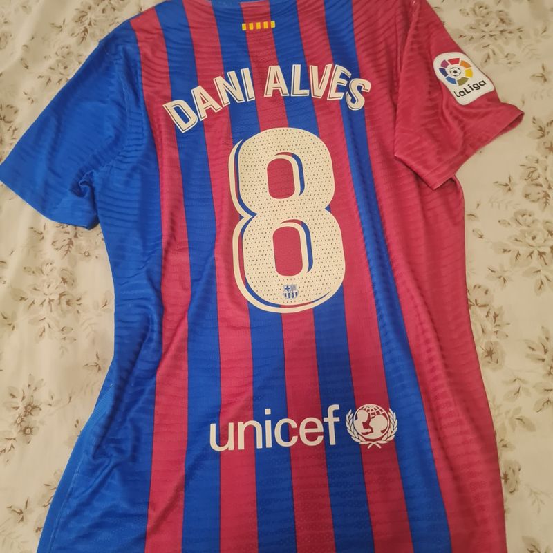バルセロナ 21/22 アウェイユニフォーム DANI ALVES #8 M バルセロナ 21/22 アウェイユニフォーム DANI ALVES #8 M