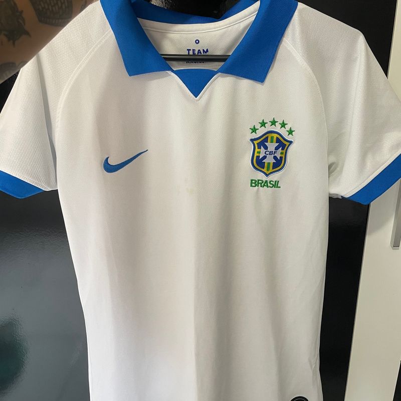 Camiseta Branca Brasil