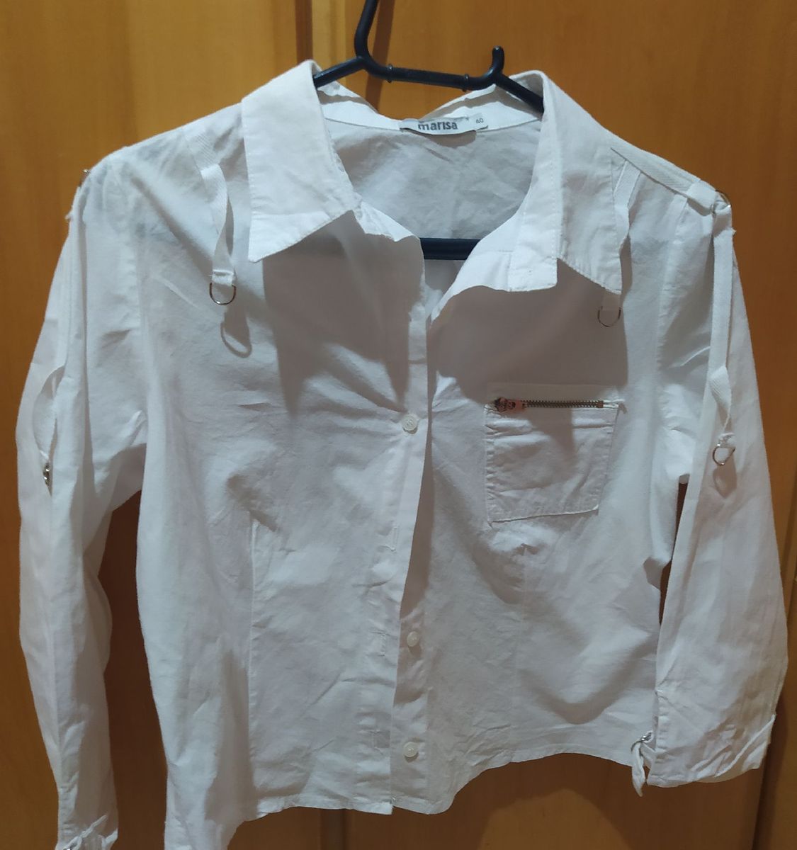 look-com-jaqueta-branca-feminino