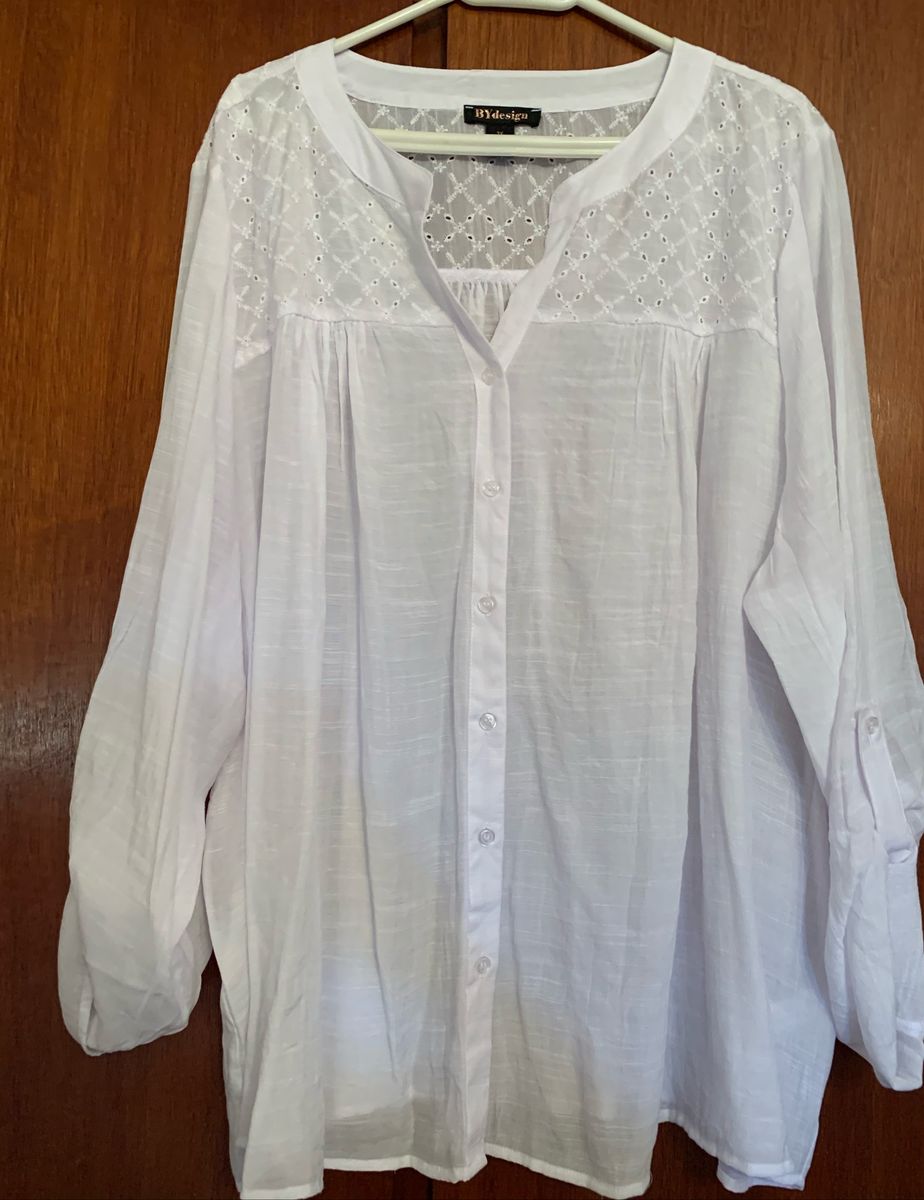camisa branca feminina plus size