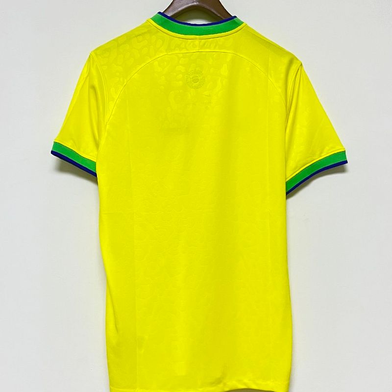 https://photos.enjoei.com.br/camisa-brasil-amarela-g-copa-qatar-2022-79898785/800x800/czM6Ly9waG90b3MuZW5qb2VpLmNvbS5ici9wcm9kdWN0cy8yMDIzNTk3OC8xZWUxYTJlYThmY2JkNGI2MzZlNjA1NGNiZTc1OTAzNS5qcGc
