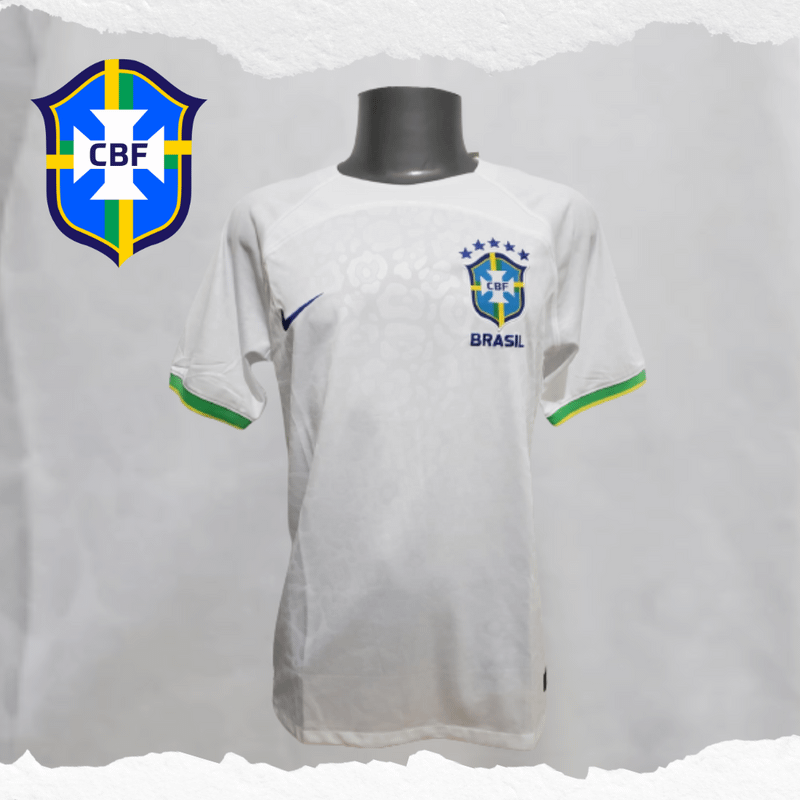 https://photos.enjoei.com.br/camisa-brasil-copa-2022-branca-97311470/800x800/czM6Ly9waG90b3MuZW5qb2VpLmNvbS5ici9wcm9kdWN0cy8yODEzMTg0OS80ZjhjOTMwNDc2Y2JjMTc1MTQyNzc1ZGIwOTFjNzkwMS5qcGc