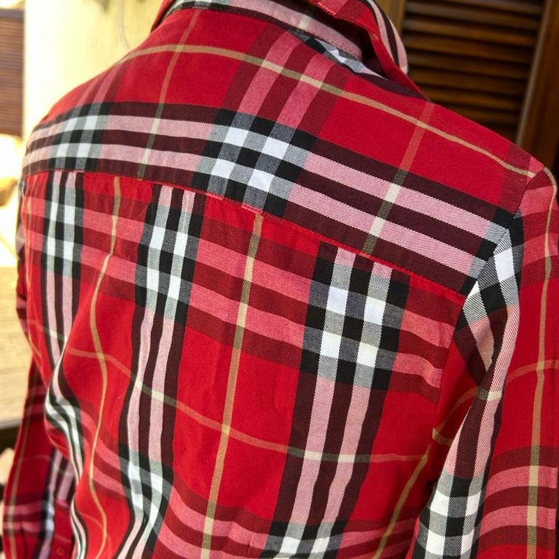 Camisa Burberry Feminina Camisa Feminina Burberry Nunca Usado 83639042 enjoei
