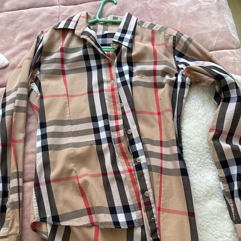 Camisa Burberry Feminina Camisa Feminina Burberry Usado 90855673 enjoei