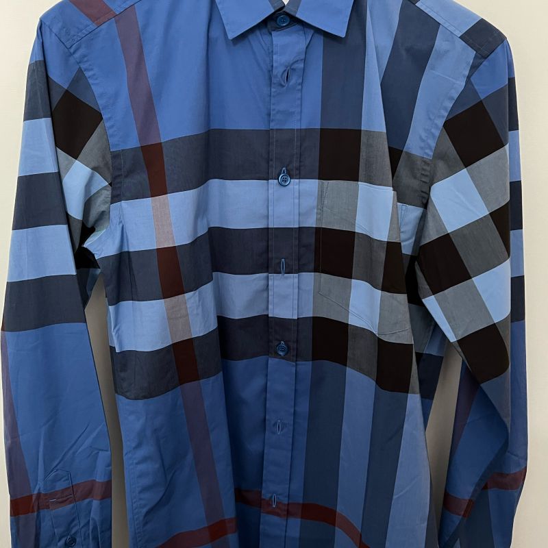 Camisa burberry usada hotsell