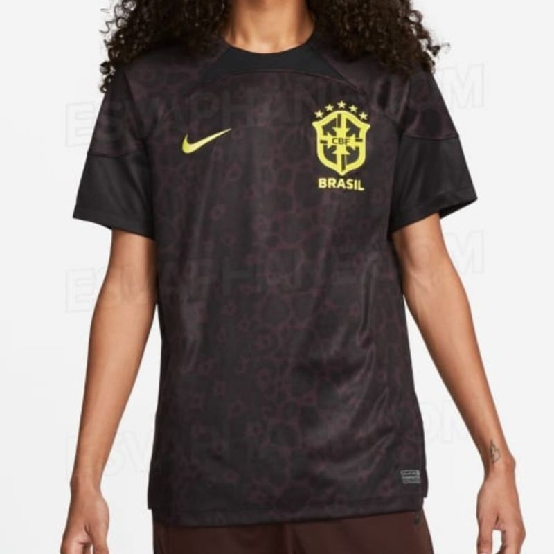 https://photos.enjoei.com.br/camisa-camiseta-uniforme-brasil-preta-goleiro-copa-2022-87782414/800x800/czM6Ly9waG90b3MuZW5qb2VpLmNvbS5ici9wcm9kdWN0cy8yMTQwODQwMy8wNTA2Mjk3YjFhNWIxMTViM2M4Yjg4ZGFiMjJmMThlYy5qcGc