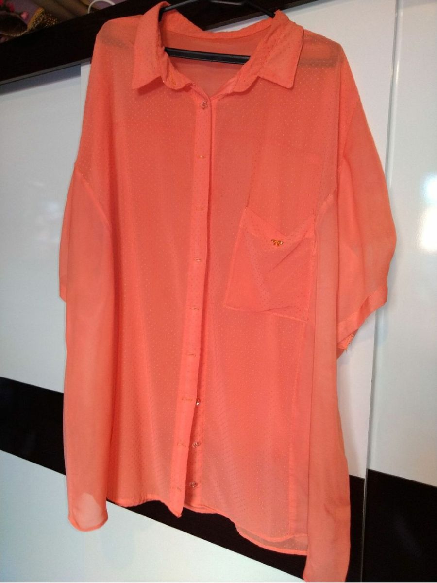 camisa feminina tamanho grande