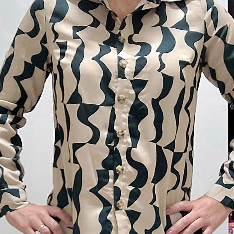 Camisa de seda estampada hot sale feminina