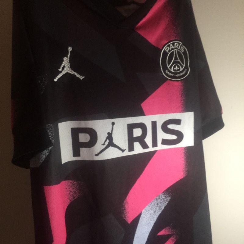 Camisa paris saint germain preta store e rosa