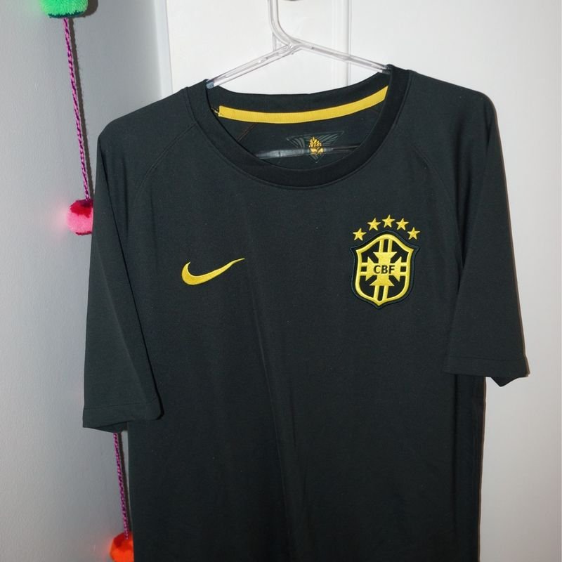 Camisa Brasil Verde Escuro Raridade, Camiseta Masculina Nike Usado  43384933