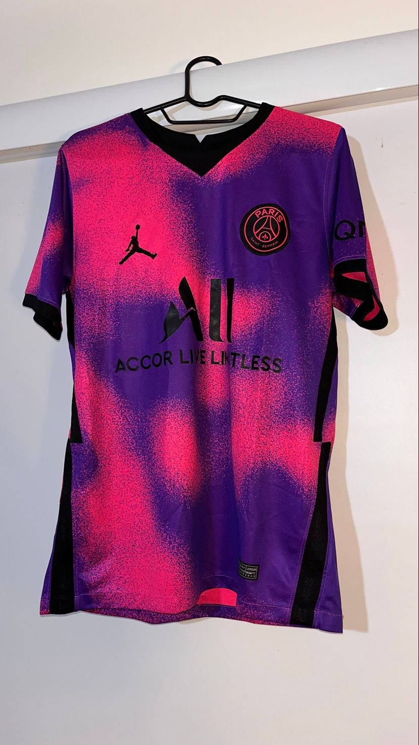 Camisa do Psg Roxa com Rosa - 21/22 | Camiseta Masculina Nike Jordan ...