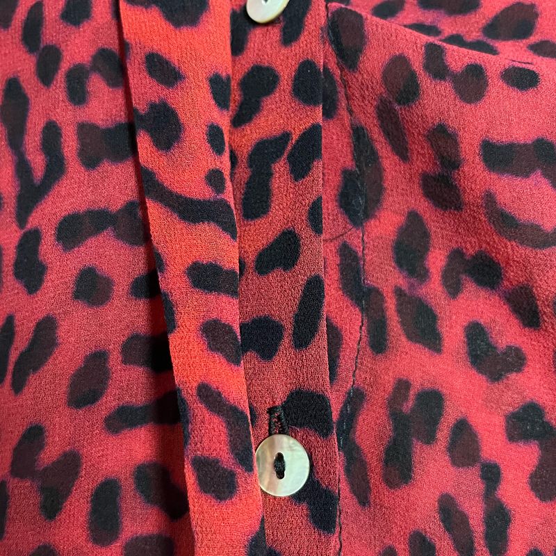 Camisa Feminina Manga Longa Estampa Animal Print de Blusa Feminina  Animale Nunca Usado 70660581 enjoei