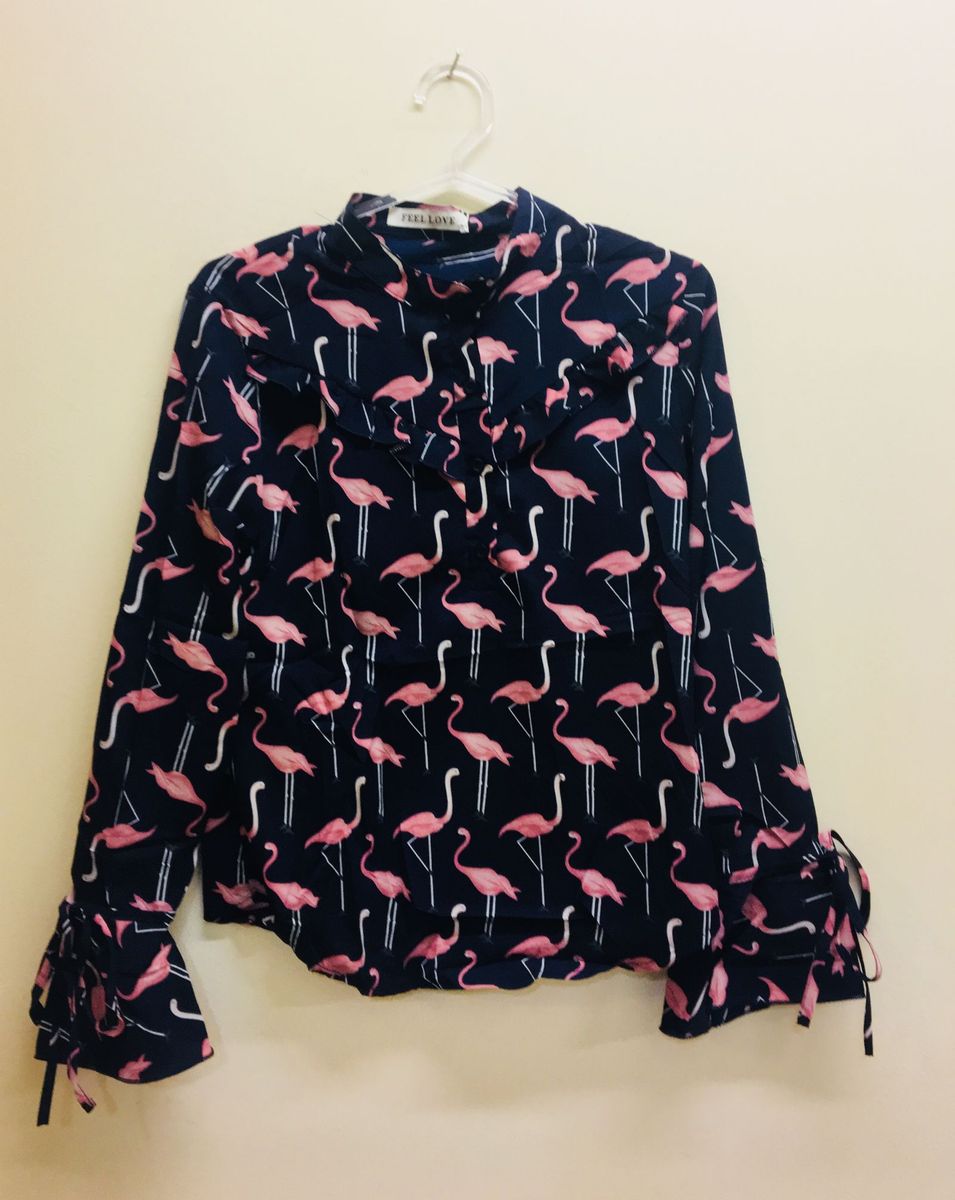 camisa de flamingo feminina