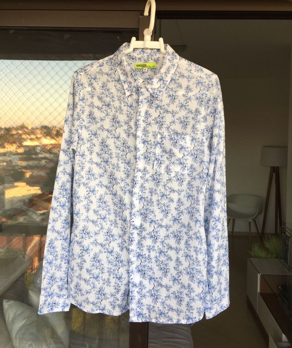 camisa florida branca