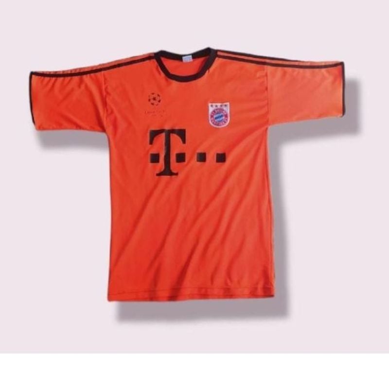 Camisa best sale bayern laranja