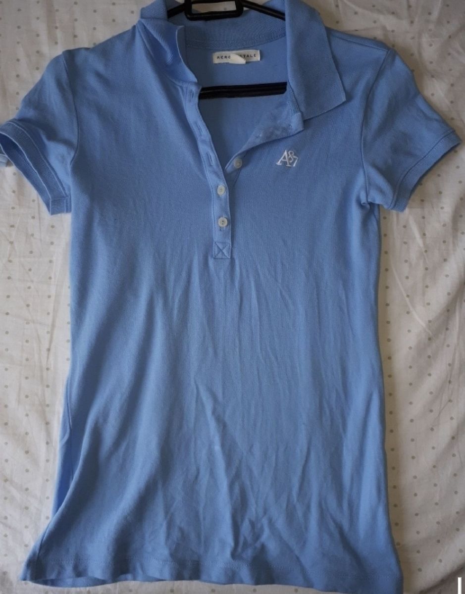 camisa gola polo feminina preta