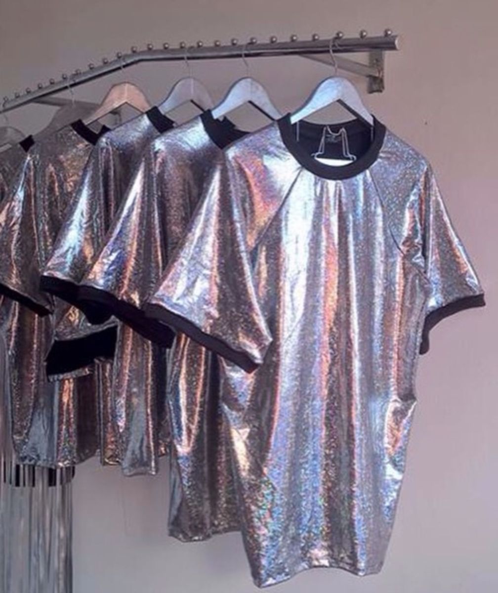 Resultado de imagem para blusas hologrÃ¡ficos