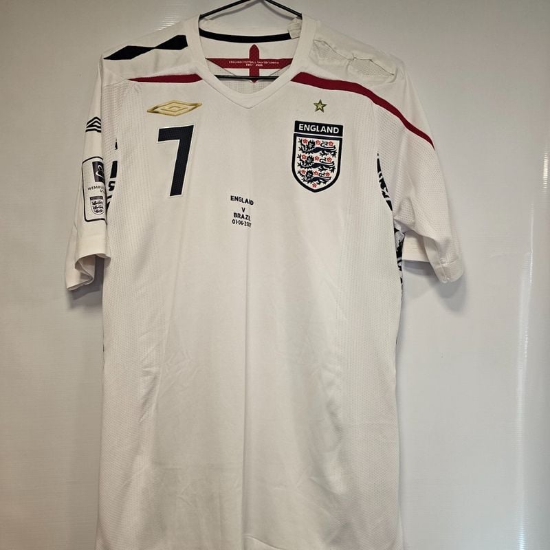 Camisa Inglaterra Home 07-09 M Beckham 7 Vs Brazil Importada