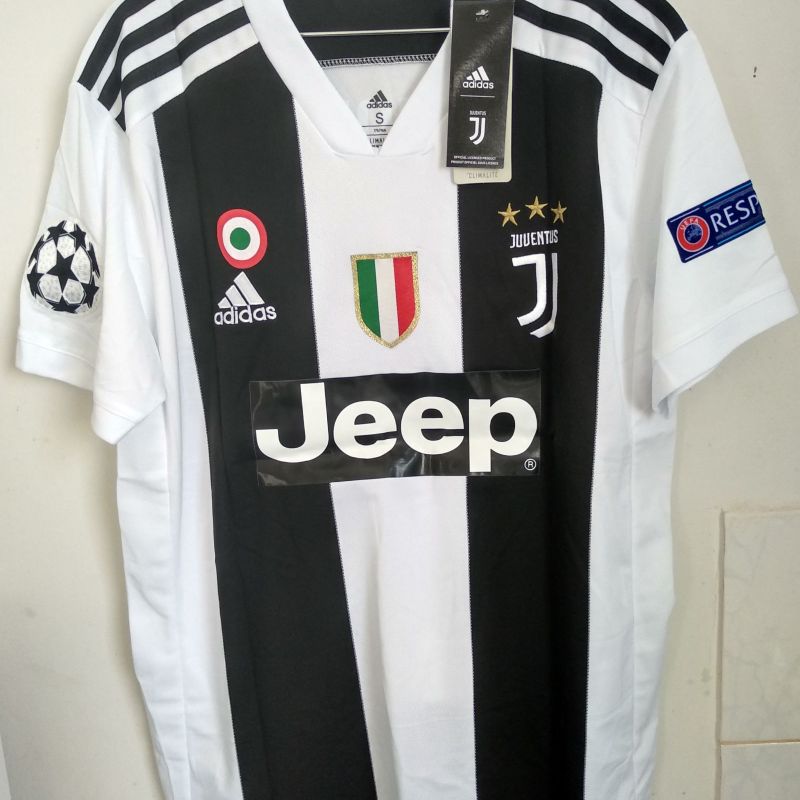 T shirt hot sale juventus cristiano ronaldo