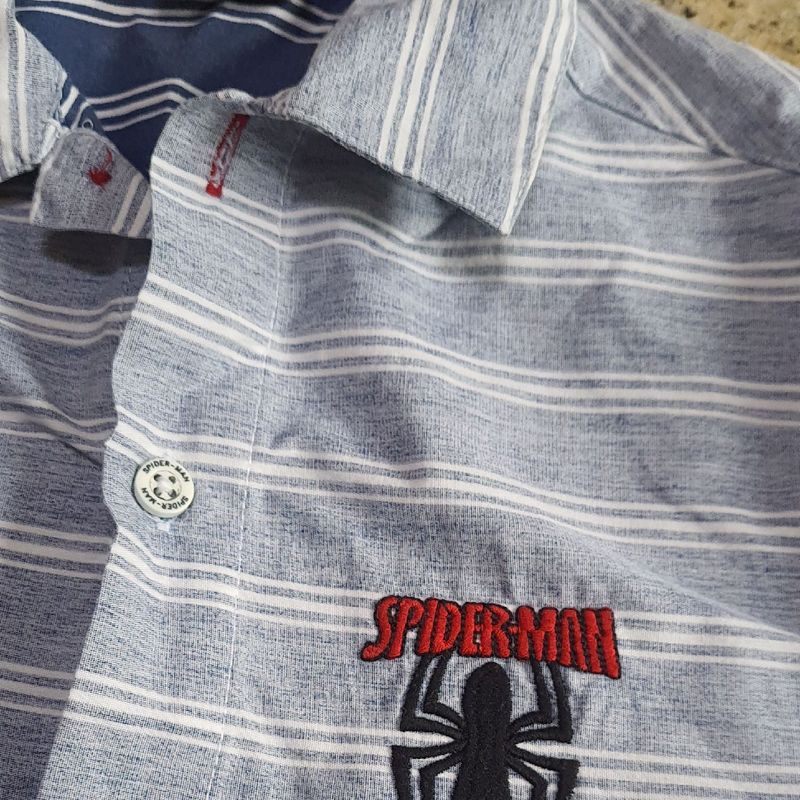 camiseta infantil manga curta homem aranha preta - C&A