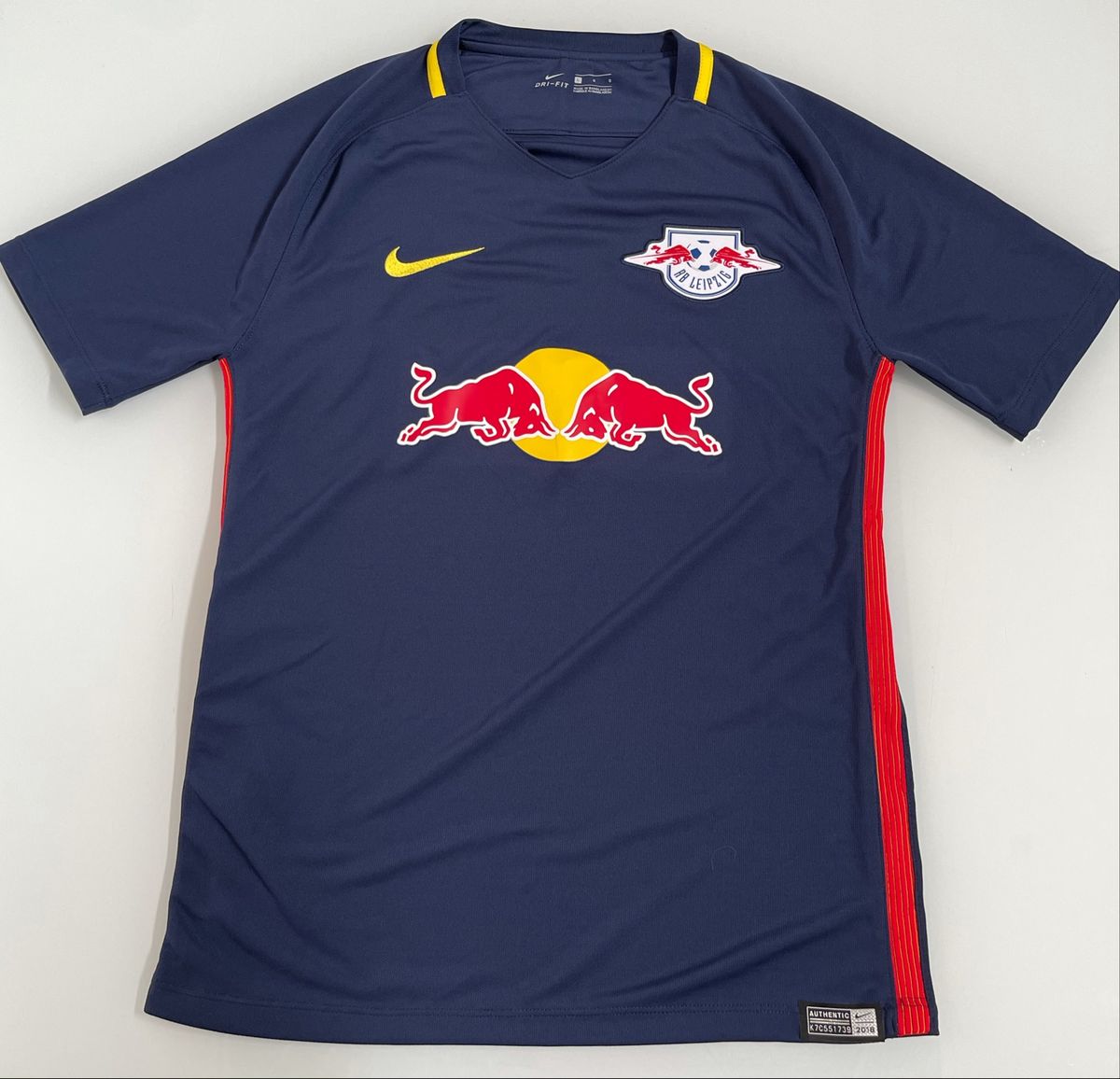 Camisa nike red store bull