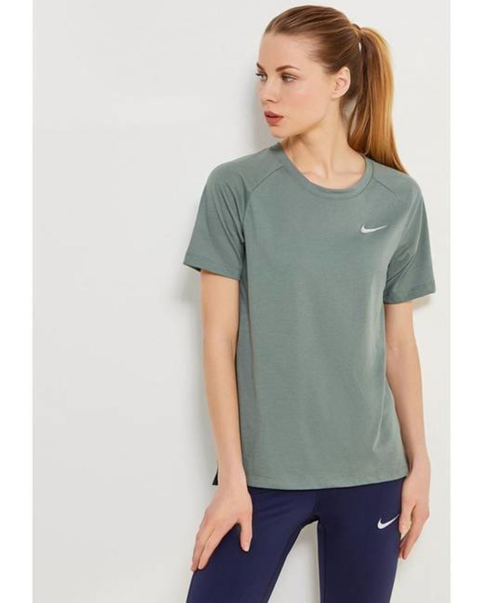 Camiseta nike sales tailwind