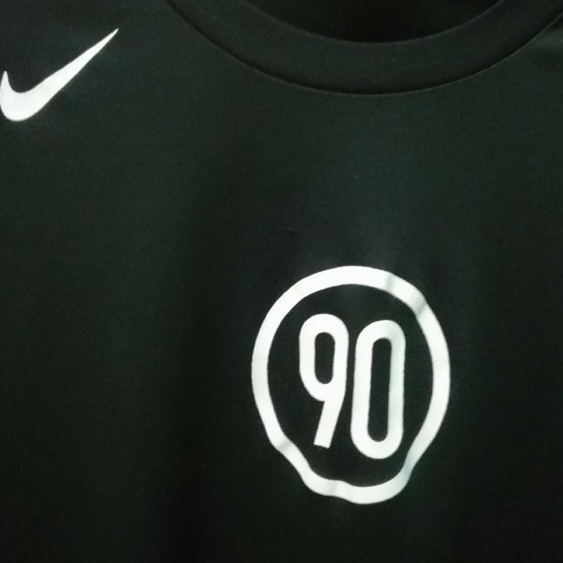 Nike total hot sale 90 logo