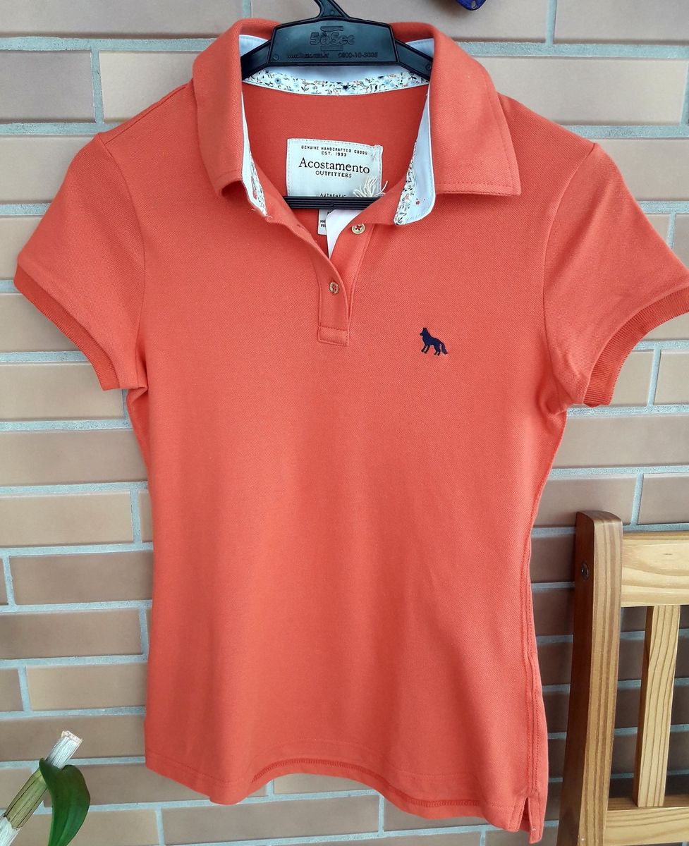 blusa feminina acostamento