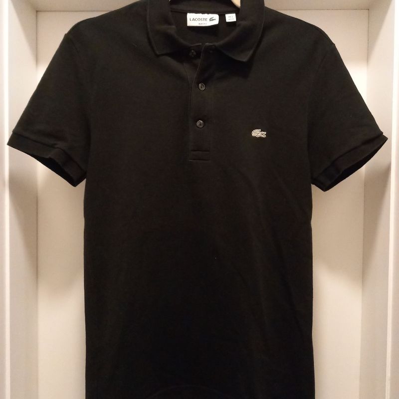 Polo preta hot sale lacoste