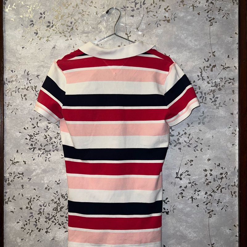 Camisa Polo Tommy Hilfiger  Camisa Feminina Tommy Hilfiger Usado