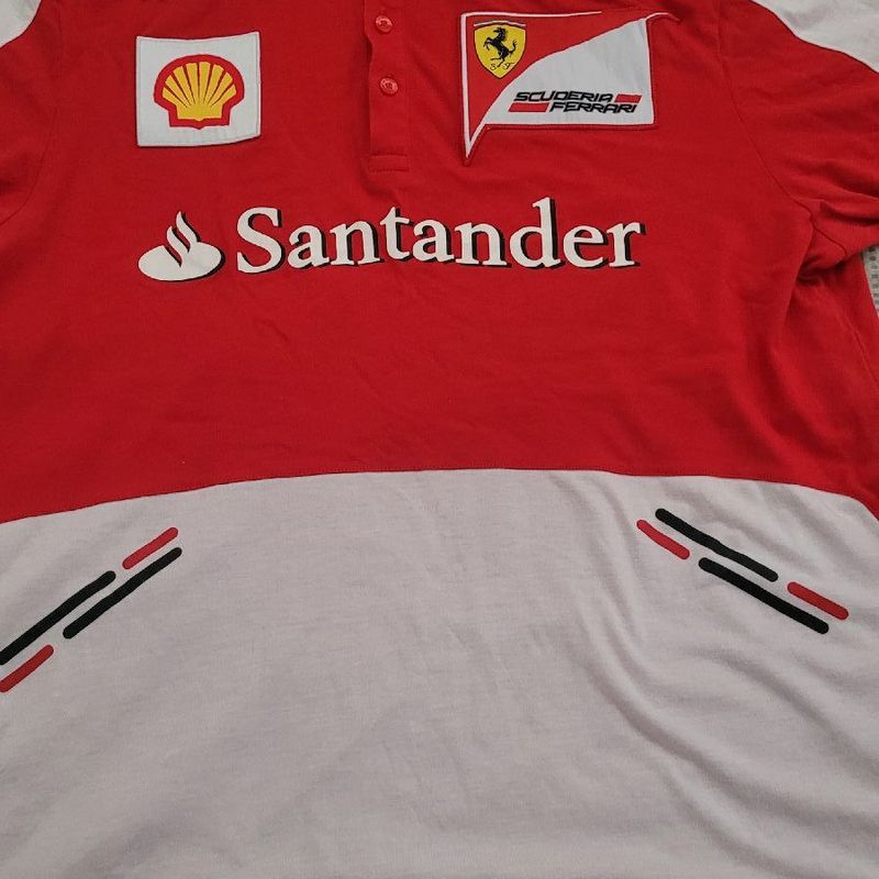 Scuderia best sale ferrari roupas