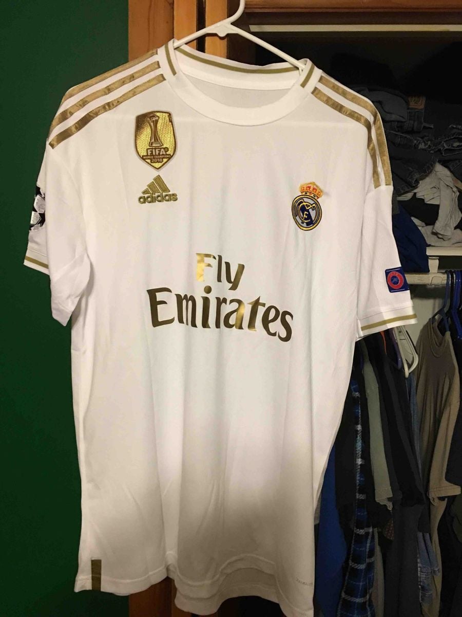 a roupa do real madrid