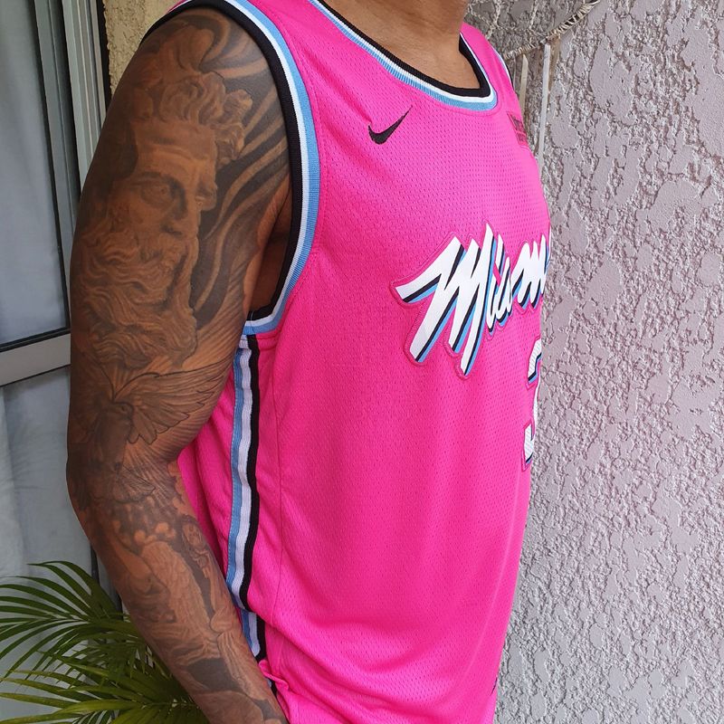 Wade discount camiseta rosa