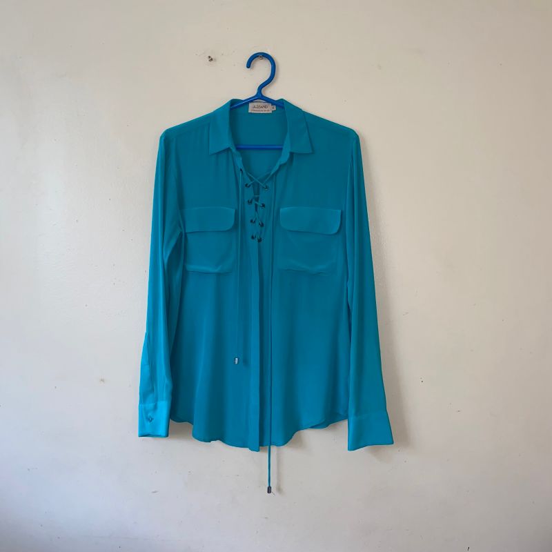 Camisa Seda Pura Decote com Amarração Azul Piscina Acqua