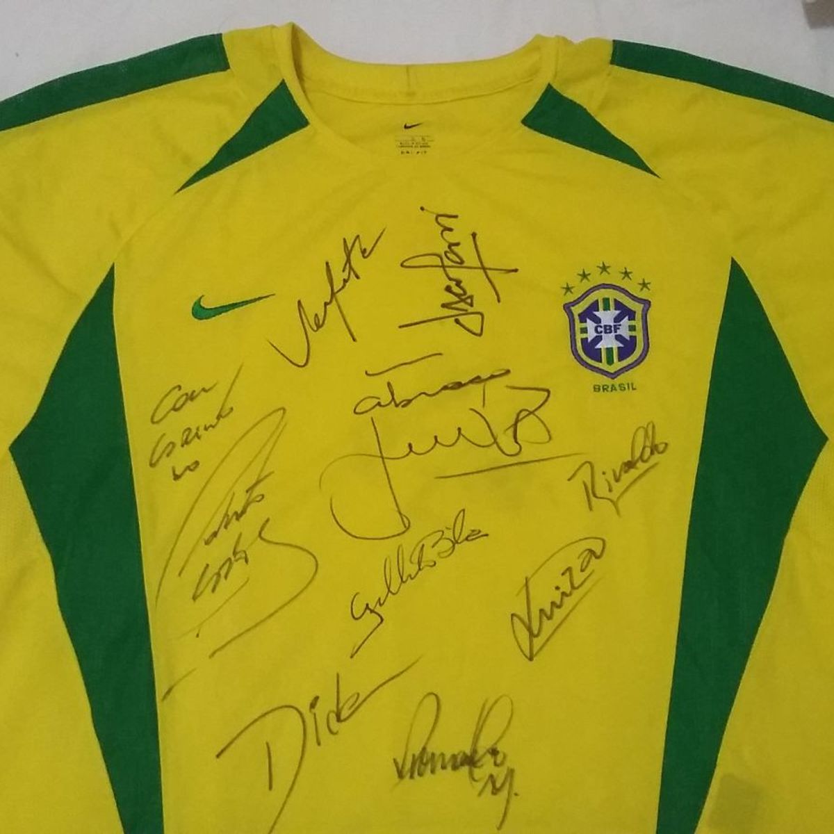Camisa Seleção Brasileira 2002 Autografada | Blusa ...