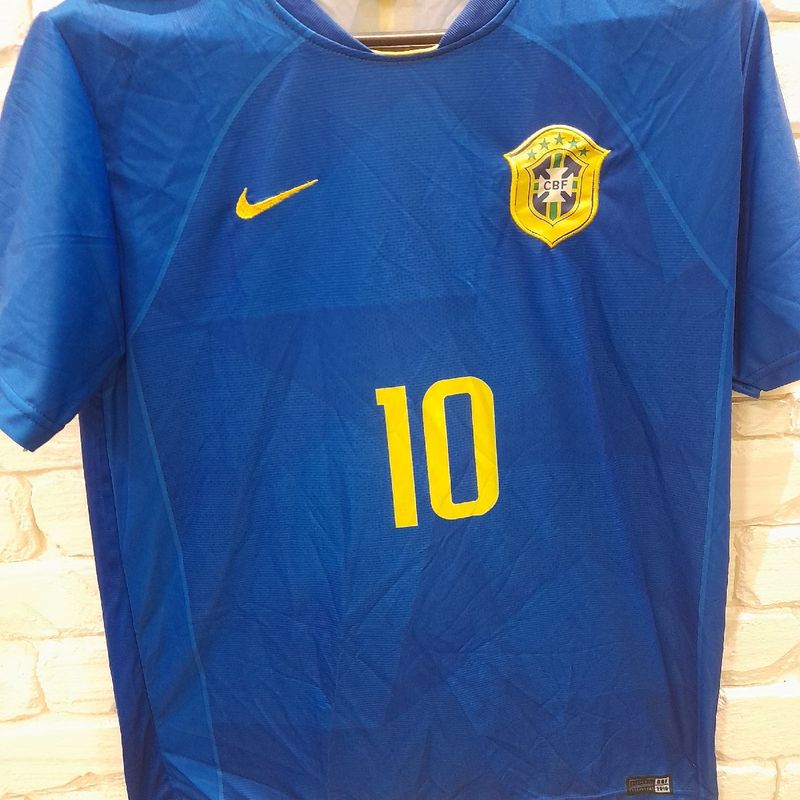 Camisa Seleção Brasileira, Azul, Tamanho M. Modelo Similar.Usado