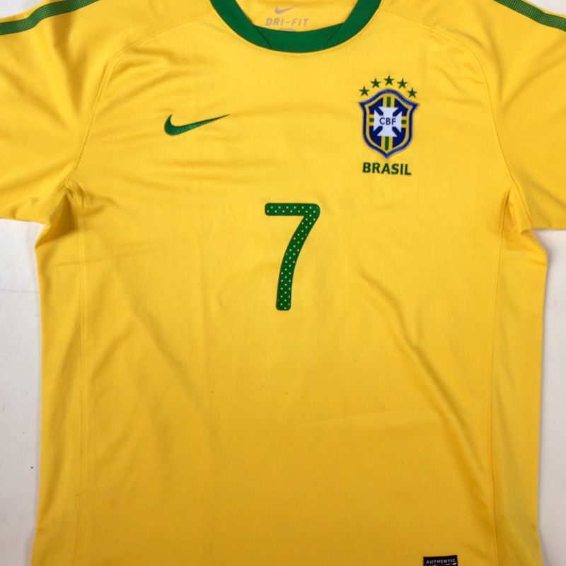 Camisa Seleção Brasileira Copa do Mundo 2010 | Camisa Masculina Nike Usado  68972185 | enjoei
