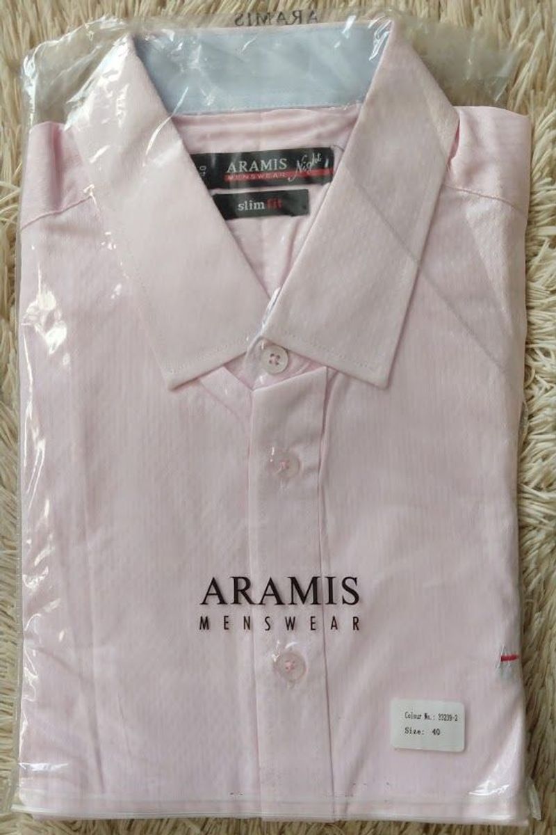 camisa da marca aramis