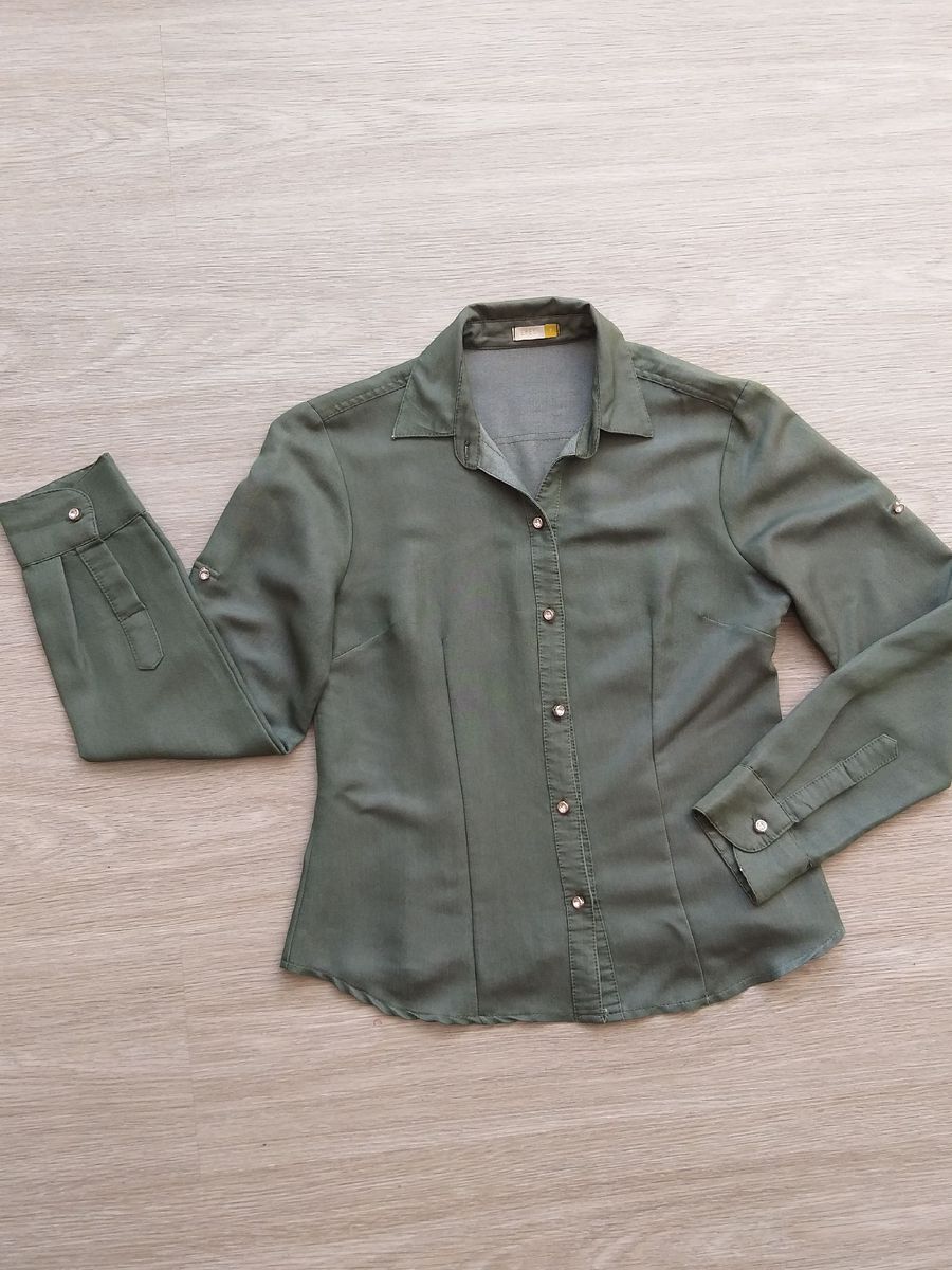 camisa social verde musgo