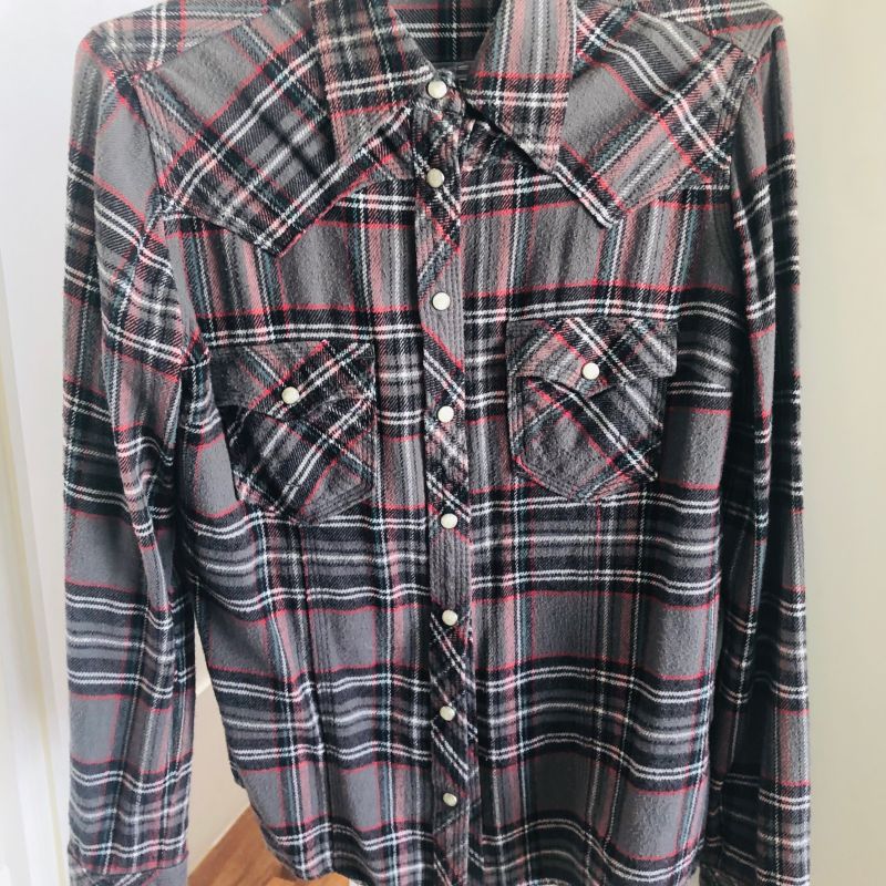 Camisas true online religion
