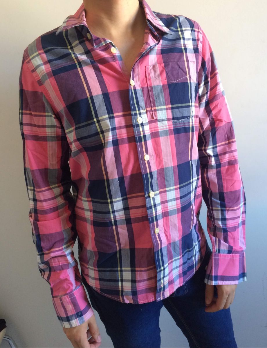 camisa quadriculada rosa