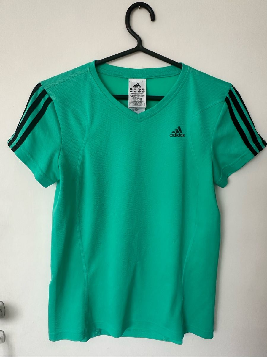 Camiseta Adidas Academia Feminina | Blusa Feminina Adidas Usado ...