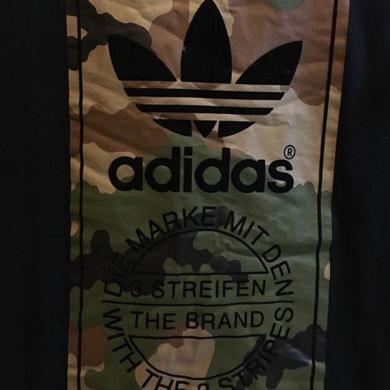 Camiseta adidas online militar