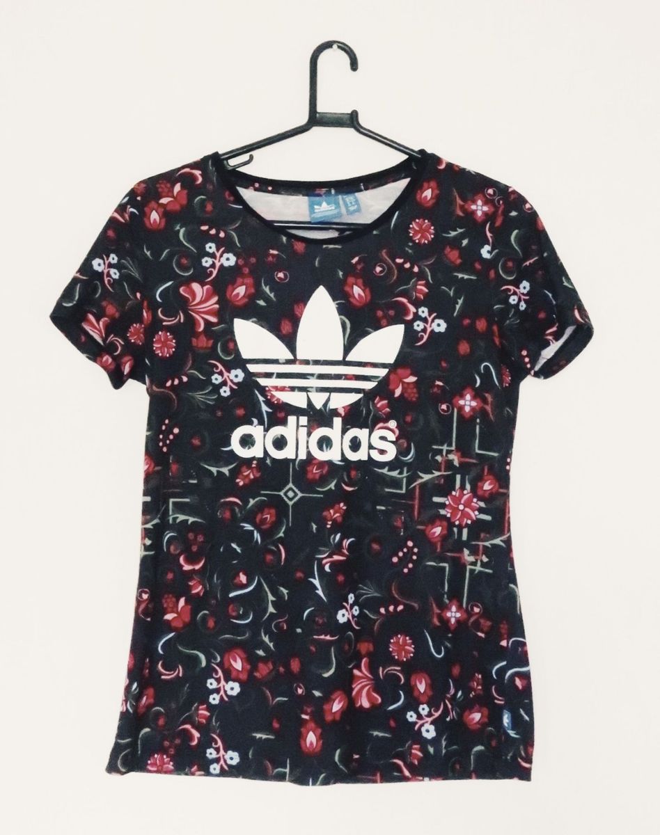 blusa adidas florida feminina